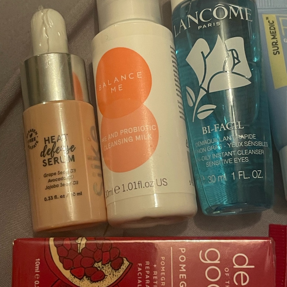 Bundle - Picture 2 of 3